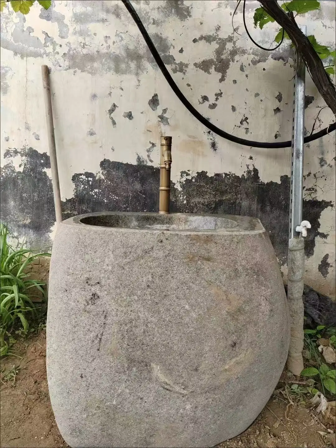 Antique Pump-Style Basin Faucet