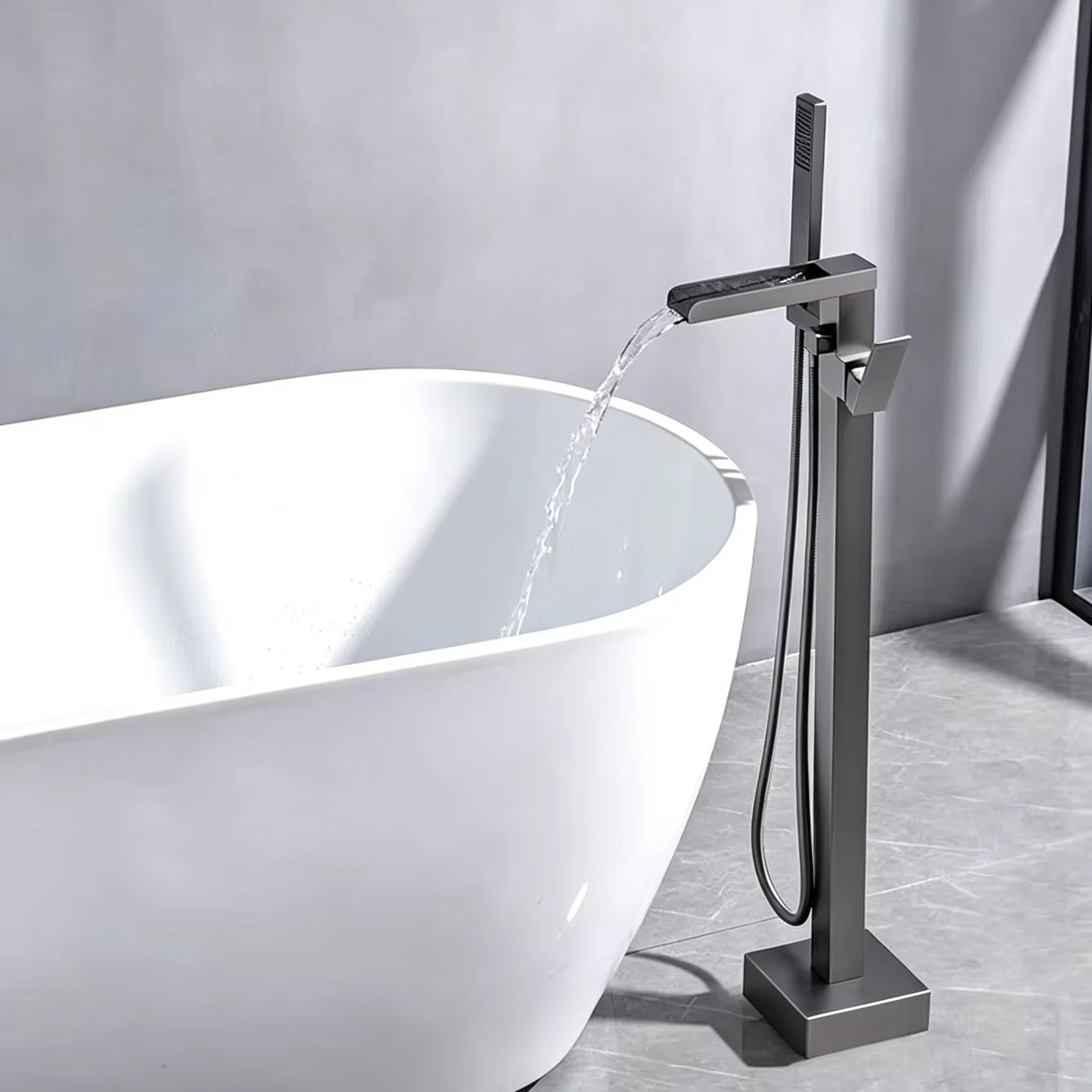 Modern Brass Single-Handle Freestanding Bathtub Faucet Catalog-Variant-B